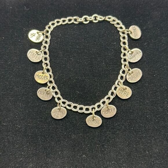 Sterling silver bracelet with mother charm in different language 925 - Picture 1 of 2